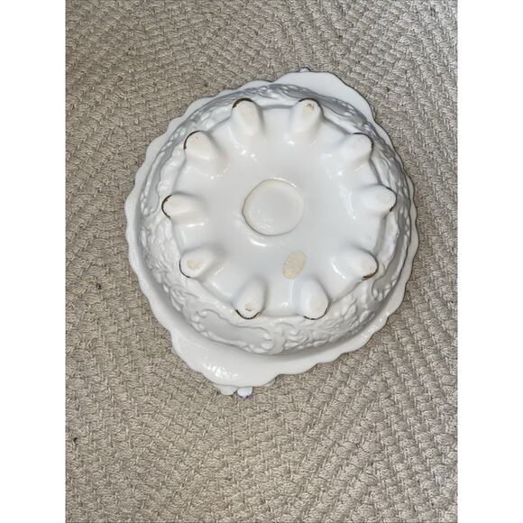 Ornate Victorian Capodimonte Style Pitcher Purple Floral 3D Design Vintage Set - Picture 5 of 12